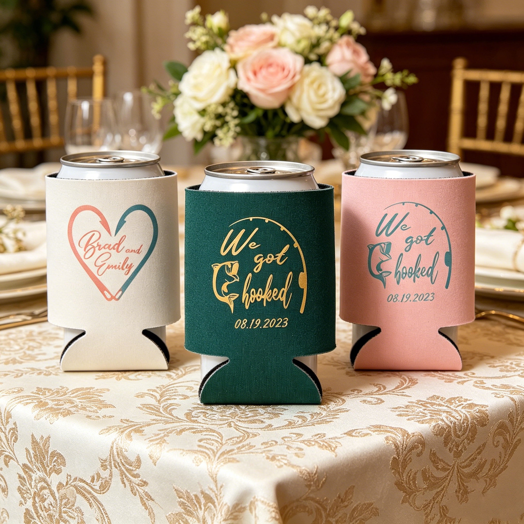Insulated Can Cooler with Cust - Supply Wedding Venue avis et prix